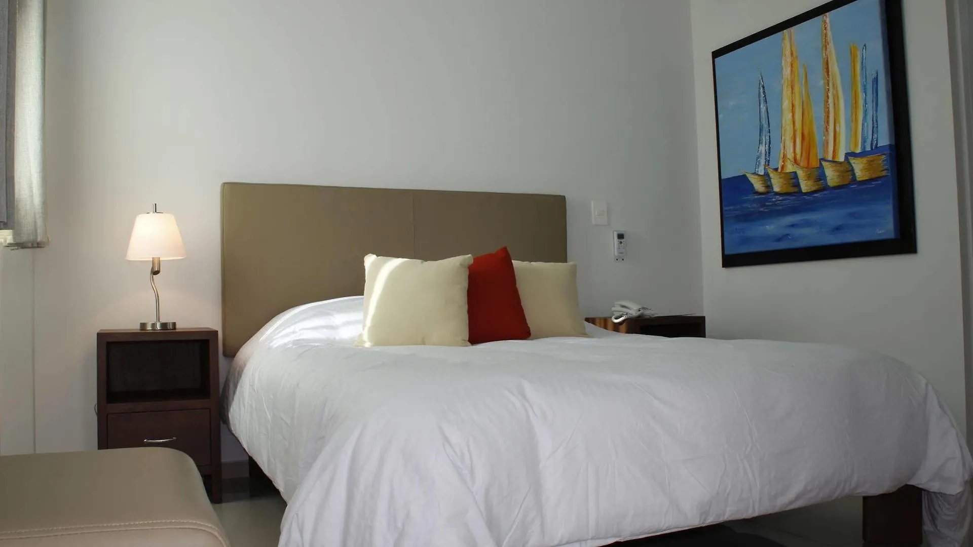 Hotel Suites Chapultepec Guadalajara