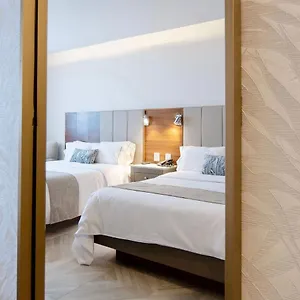 Plaza Diana Hotel