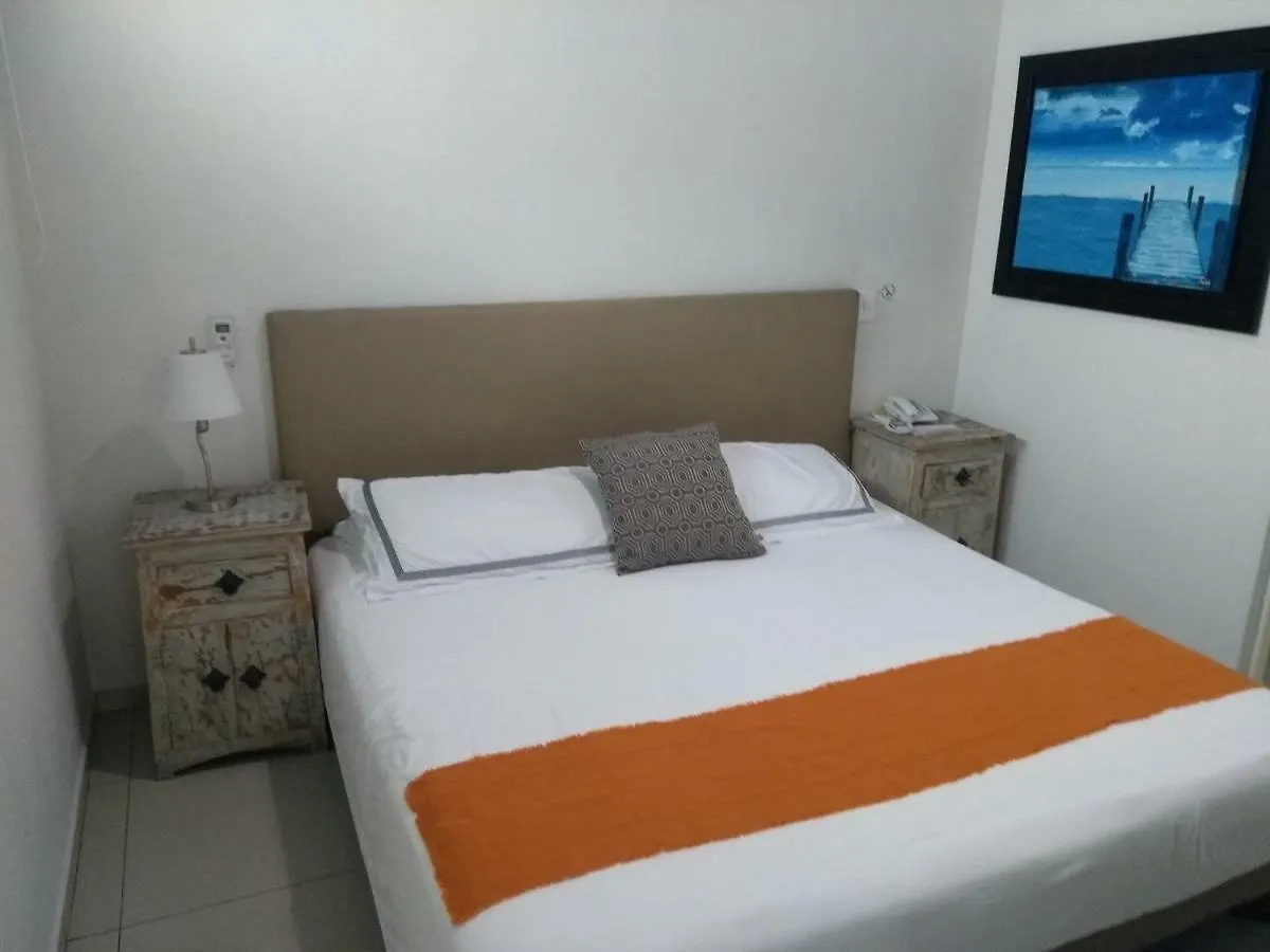 *** Hotel Suites Chapultepec Guadalajara Mexico
